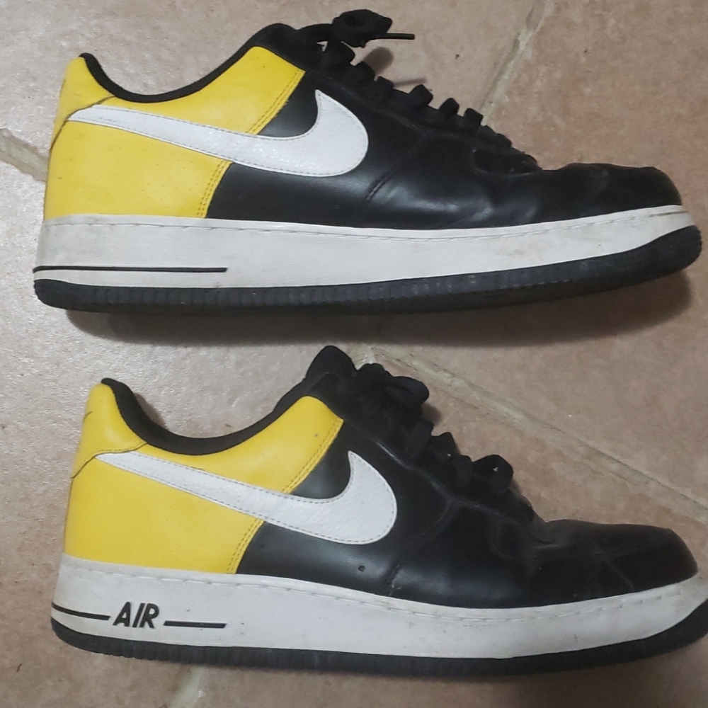 Nike shoes- sold on Facebook